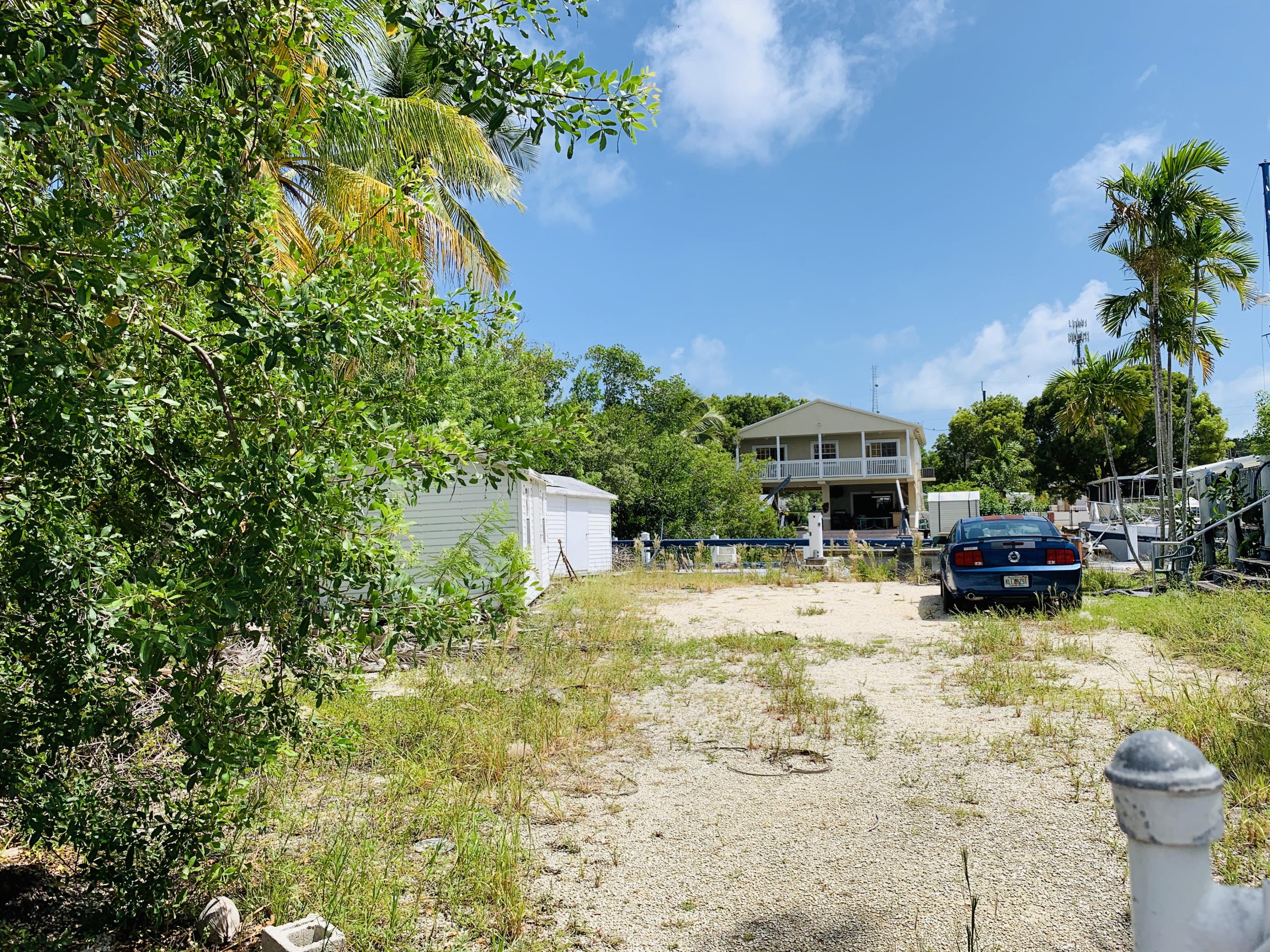 402 Big Pine Road Key Largo, FL 33037 - Photo 6 of 15 10,000 Sq Ft Lot