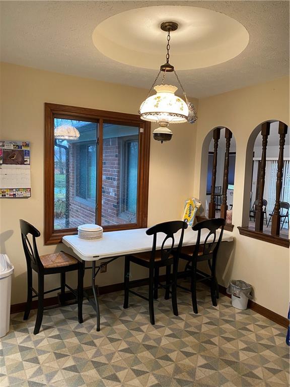 604 West Stop 11 Road Indianapolis, IN 46217 - Photo 10 of 17 Gallery Image 10