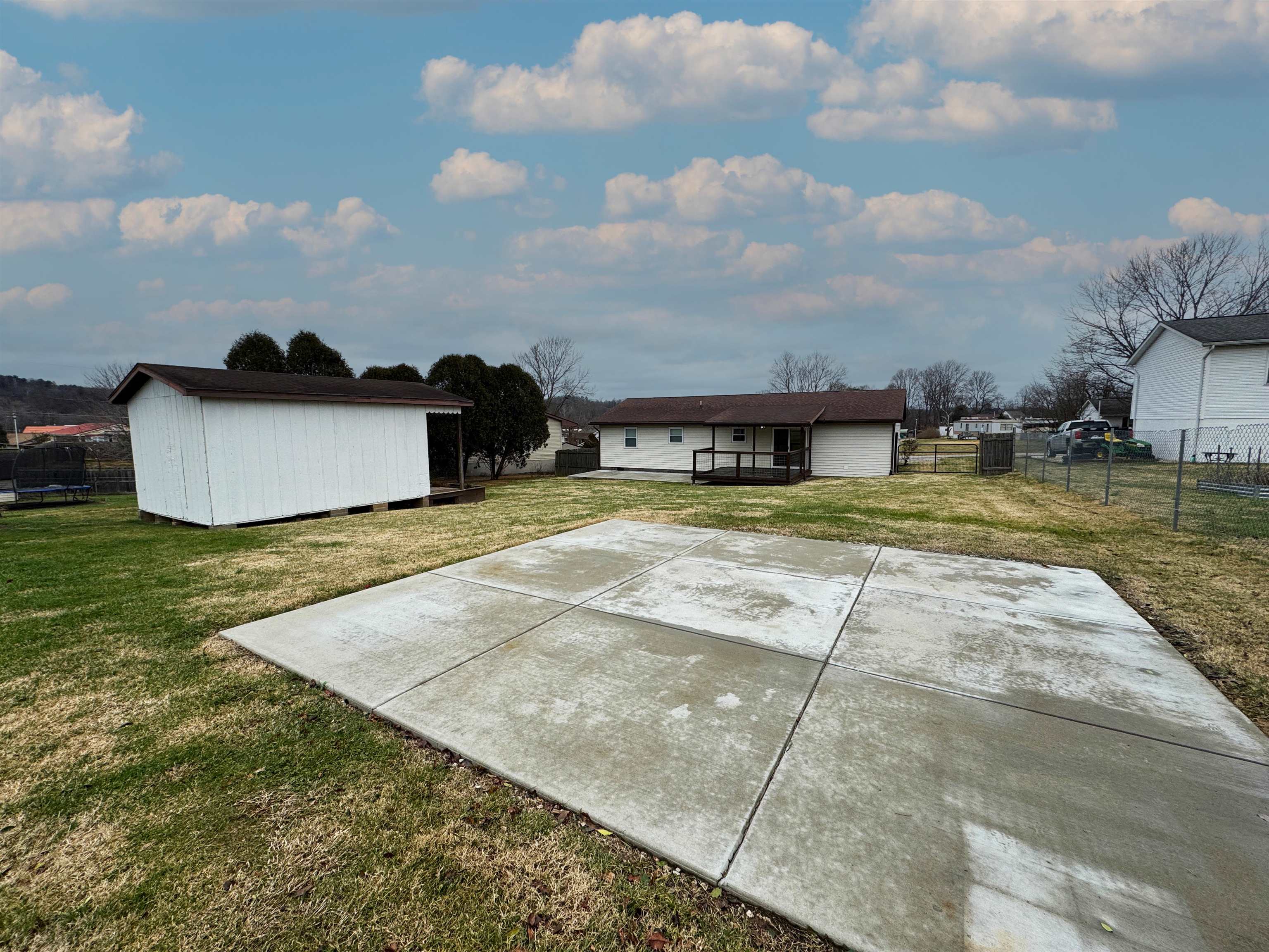 106 Elite Heights Road Hurricane, WV 25526 - Photo 29 of 32 Gallery Image 29