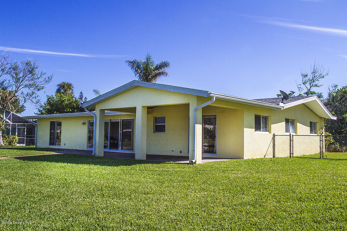 995 Trinidad Road Cocoa Beach, FL 32931 - Photo 27 of 37 _OB_2299 copy