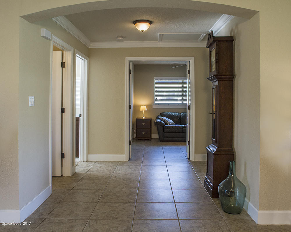 995 Trinidad Road Cocoa Beach, FL 32931 - Photo 9 of 37 _OB_2220 copy