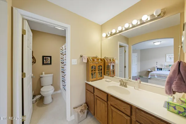 $299,900 | 1652 Emerald Pointe Lane, Knoxville, TN 37918