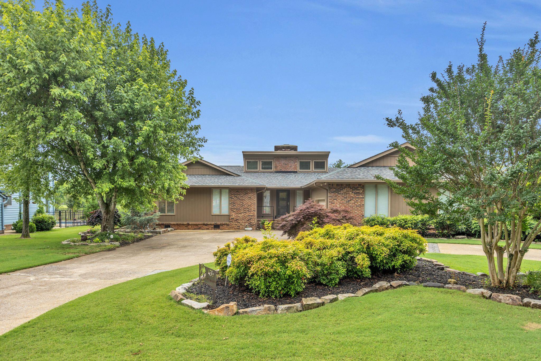 430 Valleybrook Road Hixson, TN 37343 - Photo 3 of 50 rp2506131-1002