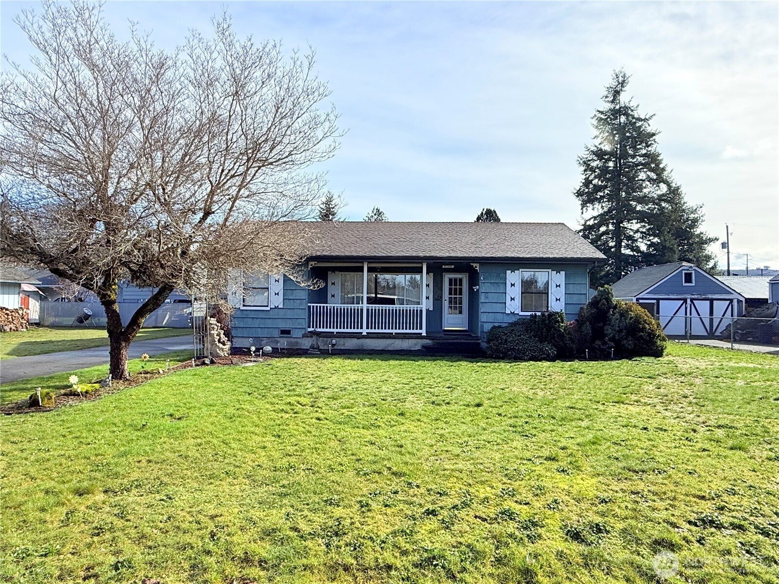 124 North 9th Street McCleary, WA 98557 - Photo 3 of 40
