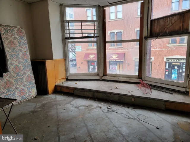 $290,000 | 107 East State Street, Trenton, NJ 08608