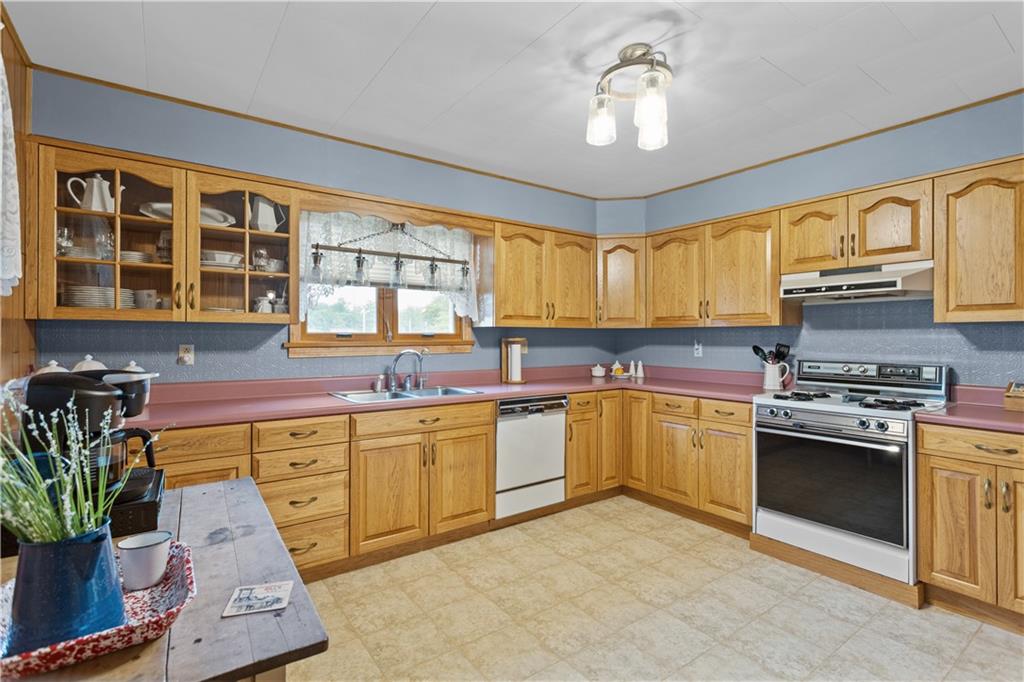 2401 Scrubgrass Road Jackson Center, PA 16133 - Photo 8 of 24 Gallery Image 8