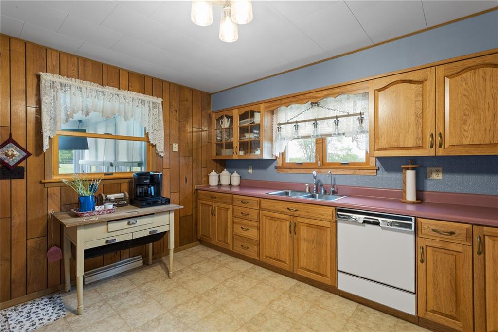 2401 Scrubgrass Road Jackson Center, PA 16133 - Photo 10 of 24 Gallery Image 10