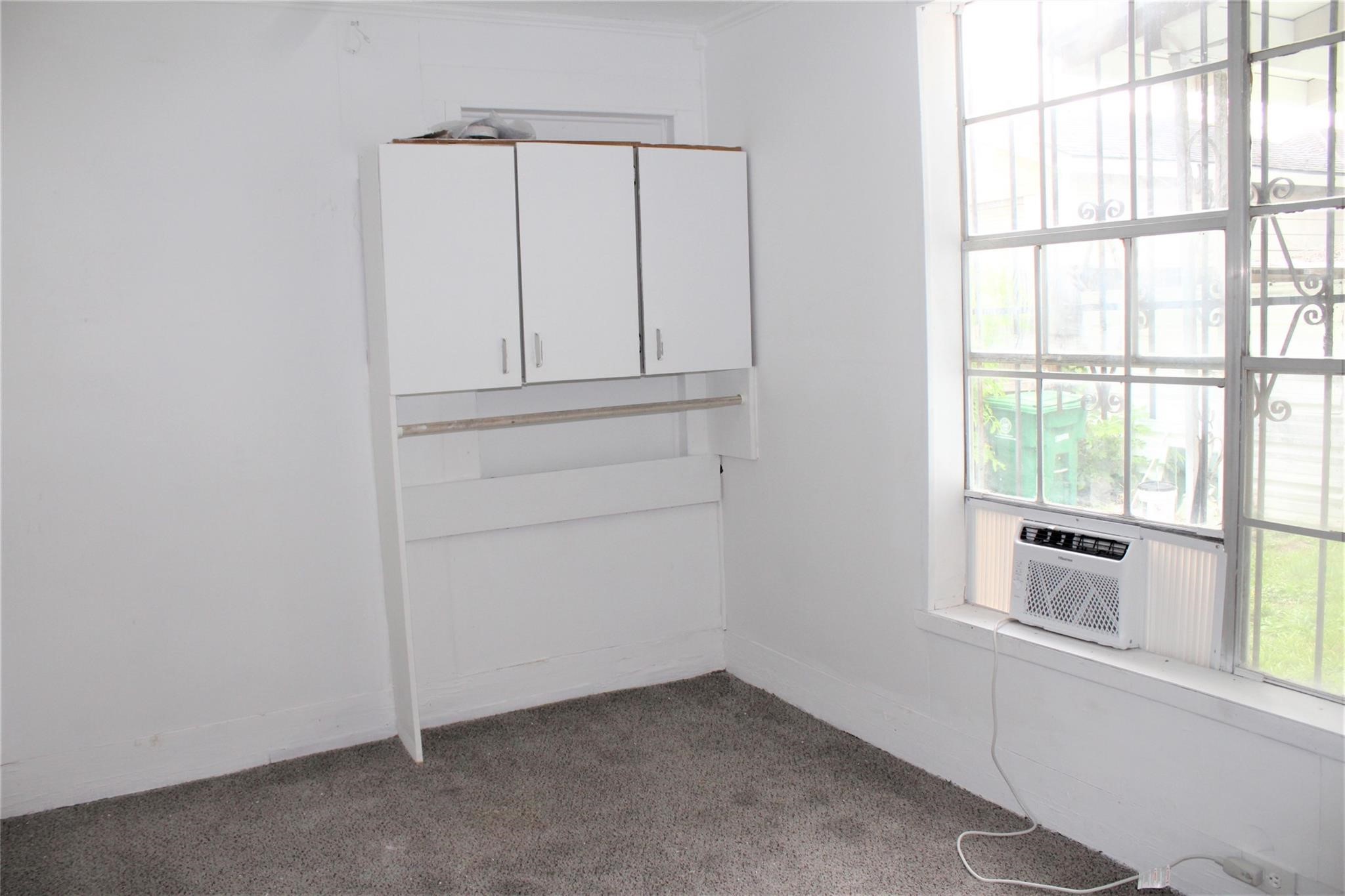 7017 Sherman Street, Unit 2 Houston, TX 77011 - Photo 4 of 10