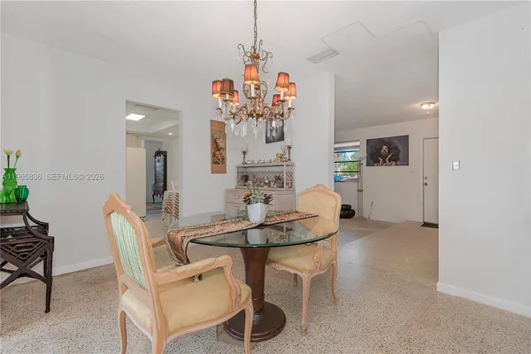 $630,000 | 120 Northeast 175th Street, Miami, FL 33162