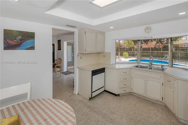 $630,000 | 120 Northeast 175th Street, Miami, FL 33162