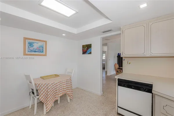 $630,000 | 120 Northeast 175th Street, Miami, FL 33162