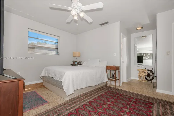 $630,000 | 120 Northeast 175th Street, Miami, FL 33162