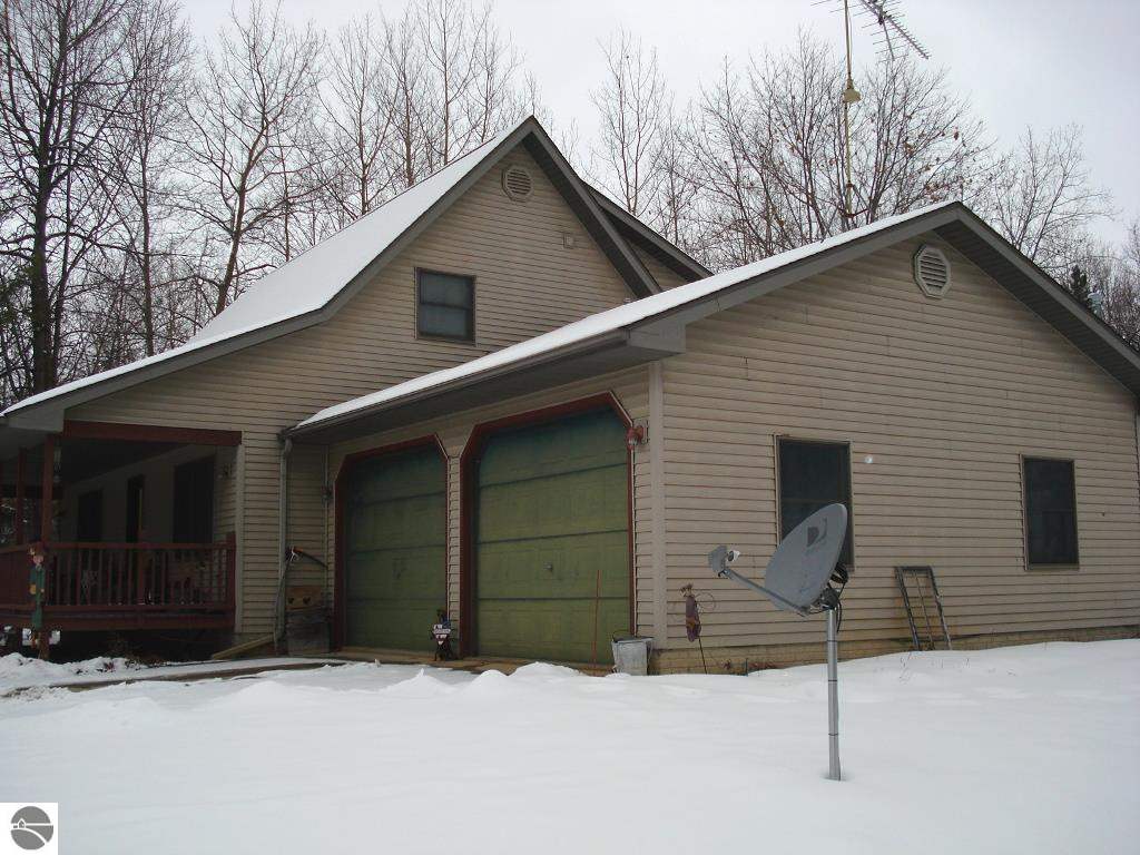 8441 Clarabella Road Clare, MI 48617 - Photo 33 of 38 1794617-32.JPG