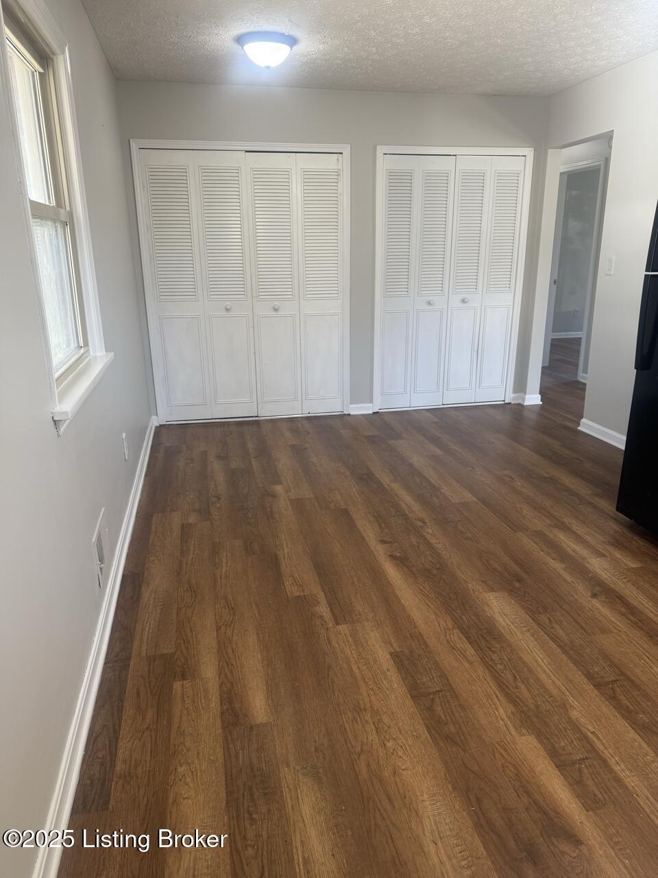 8138 Rochelle Road Louisville, KY 40228 - Photo 17 of 27 IMG_1383 Large