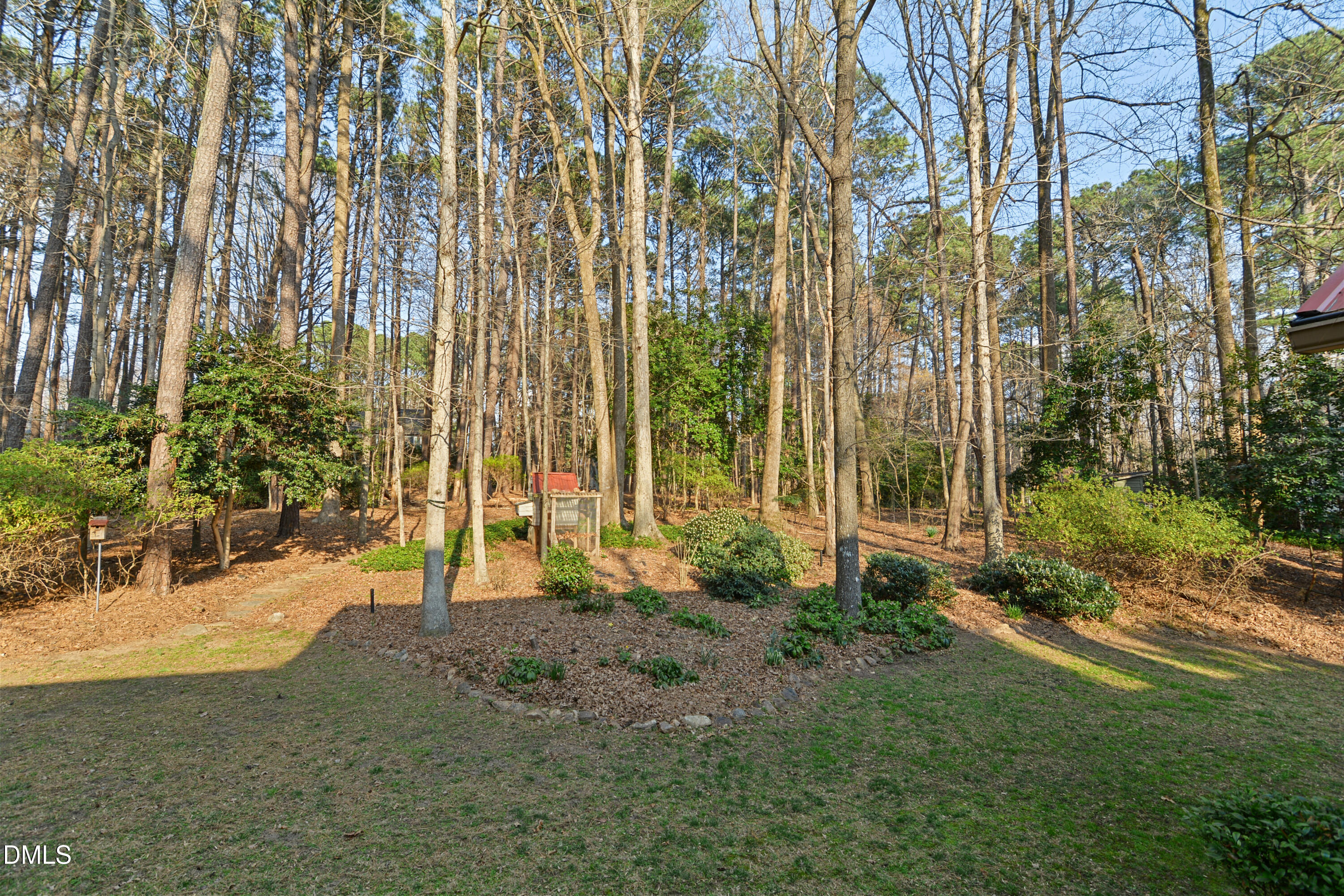 5008 Wood Valley Drive Raleigh, NC 27613 - Photo 34 of 37