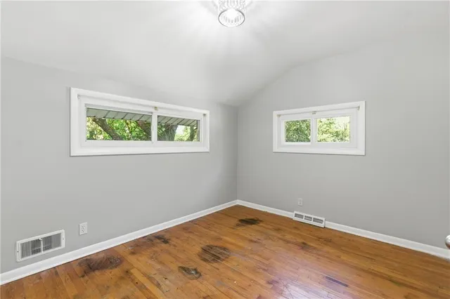 $375,000 | 3930 North Main Street, Kansas City, MO 64116