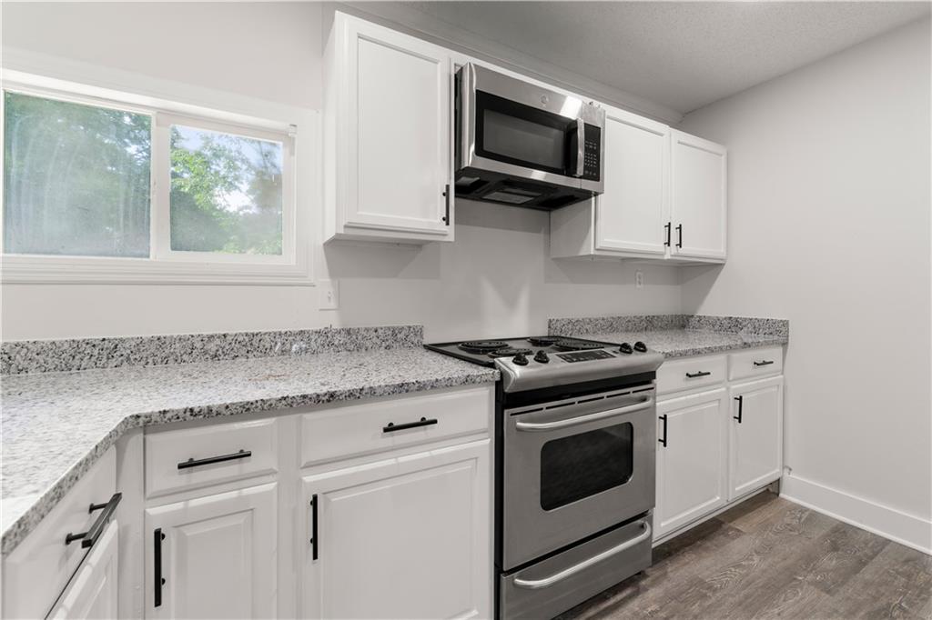 4755 Kent Road Atlanta, GA 30337 - Photo 2 of 26 Gallery Image 2