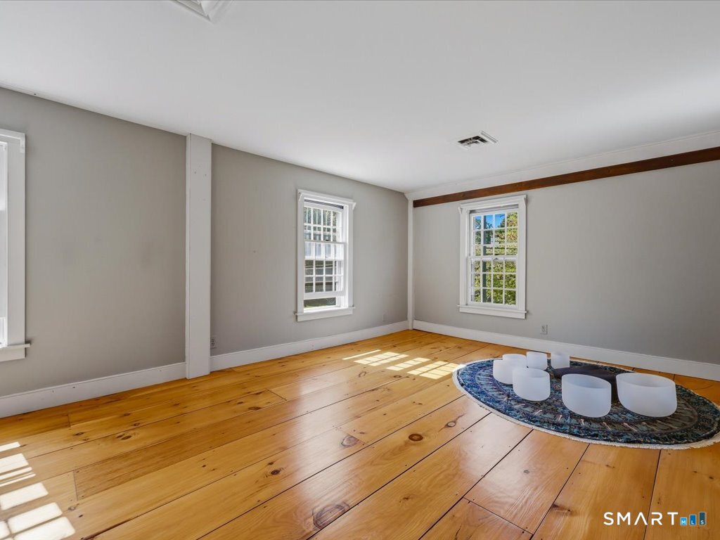 220 Thayer Road Haddam, CT 06441 - Photo 27 of 40 2nd floor