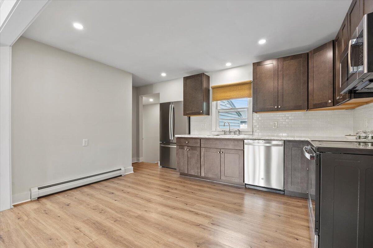 296 Granite Street Biddeford, ME 04005 - Photo 10 of 27 11-296 Granite St Ext-11