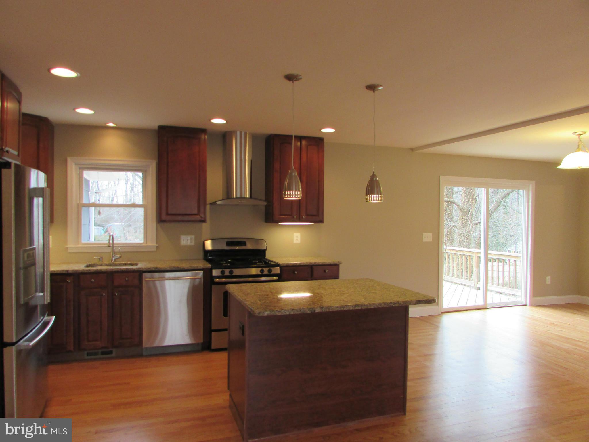 99 Church Road Arnold, MD 21012 - Photo 4 of 30 Kitchen