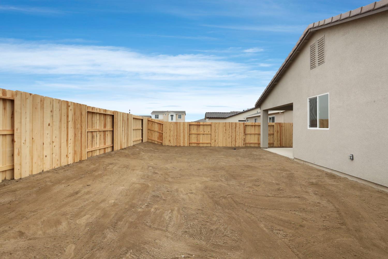 2182 Silk Avenue Manteca, CA 95337 - Photo 13 of 29 Backyard (actual)