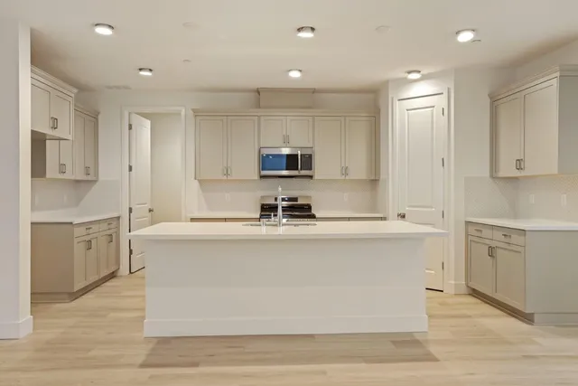 $729,504 | 2182 Silk Avenue, Manteca, CA 95337