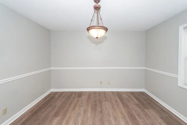 $2,575 | 40 Meander Row, Unit 12, Charleston, SC 29412