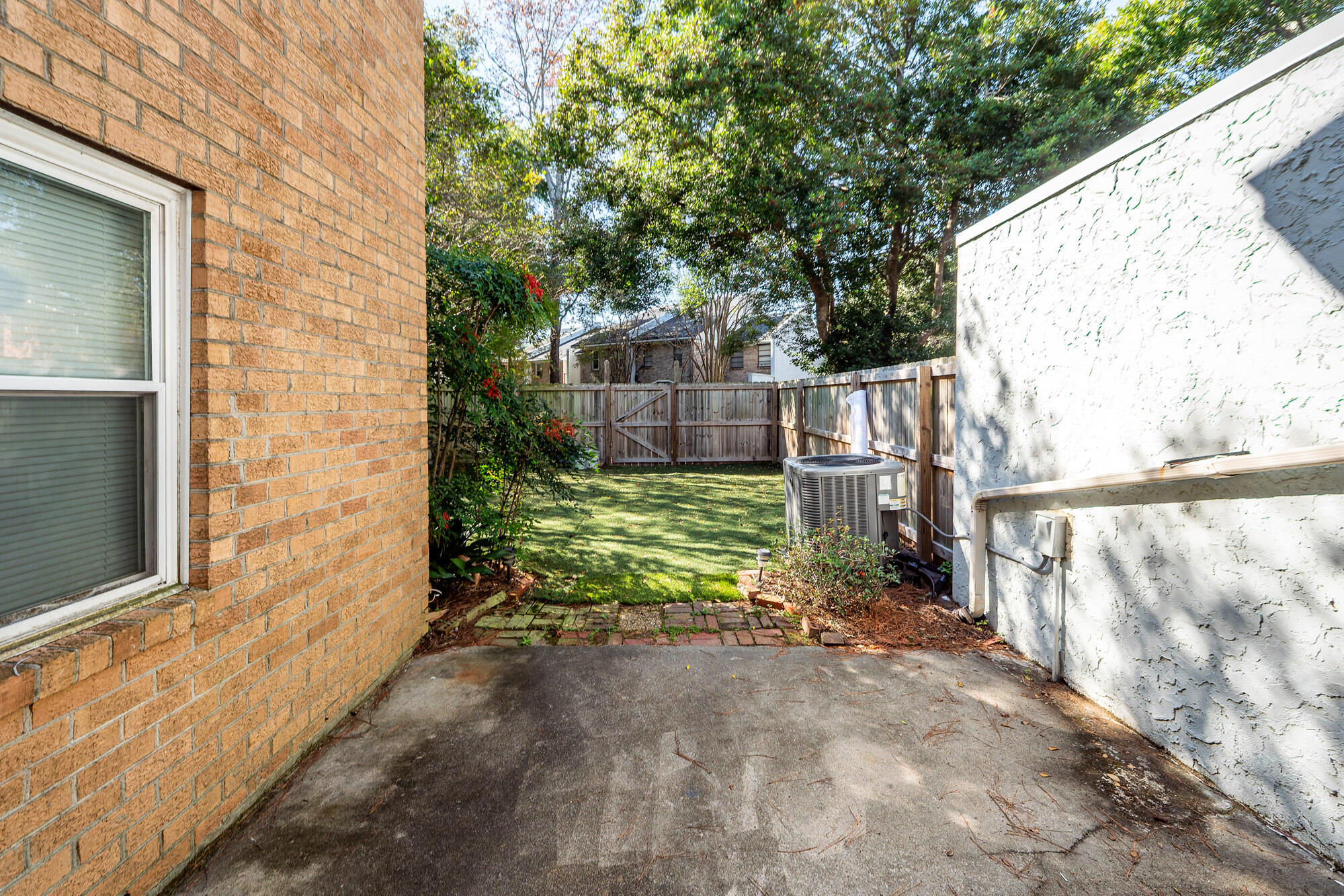 40 Meander Row, Unit 12 Charleston, SC 29412 - Photo 34 of 40 216