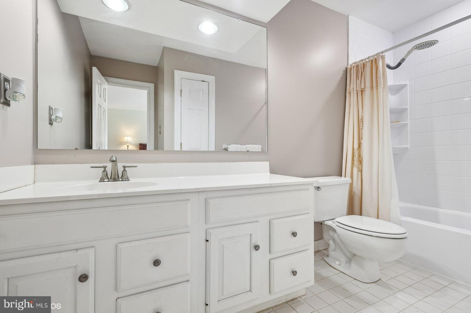 14 Tree Farm Road Monmouth Junction, NJ 08852 - Photo 30 of 46