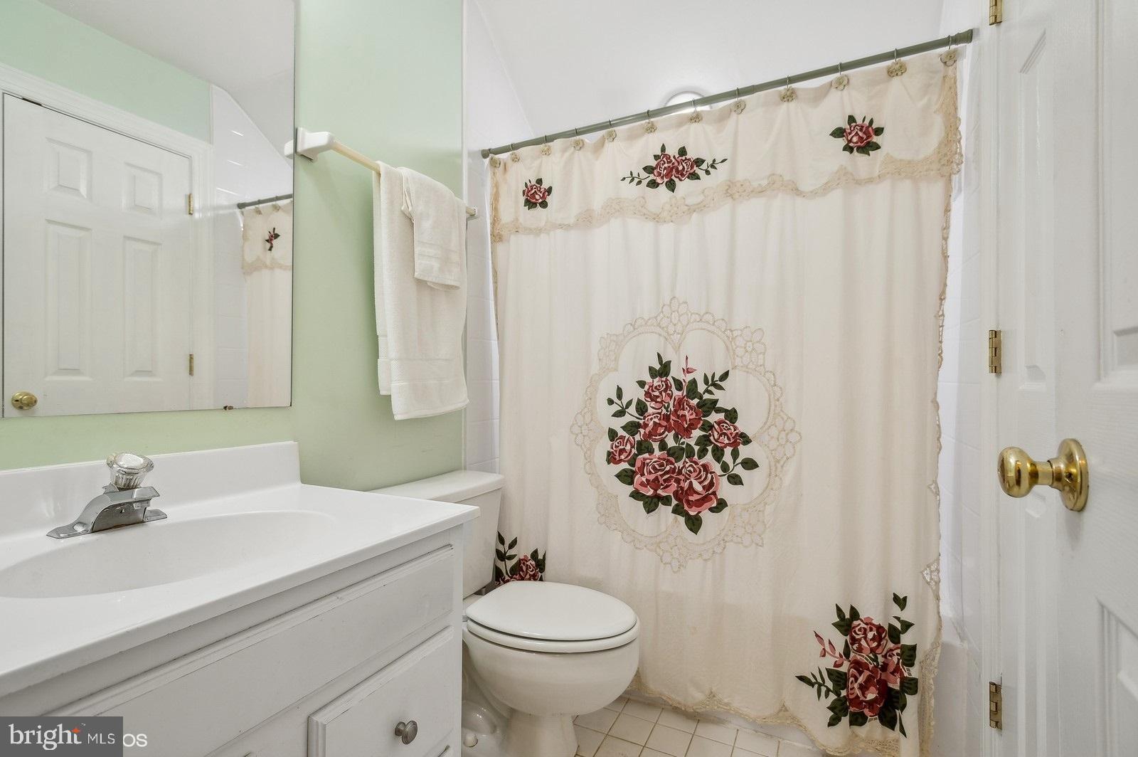 14 Tree Farm Road Monmouth Junction, NJ 08852 - Photo 34 of 46