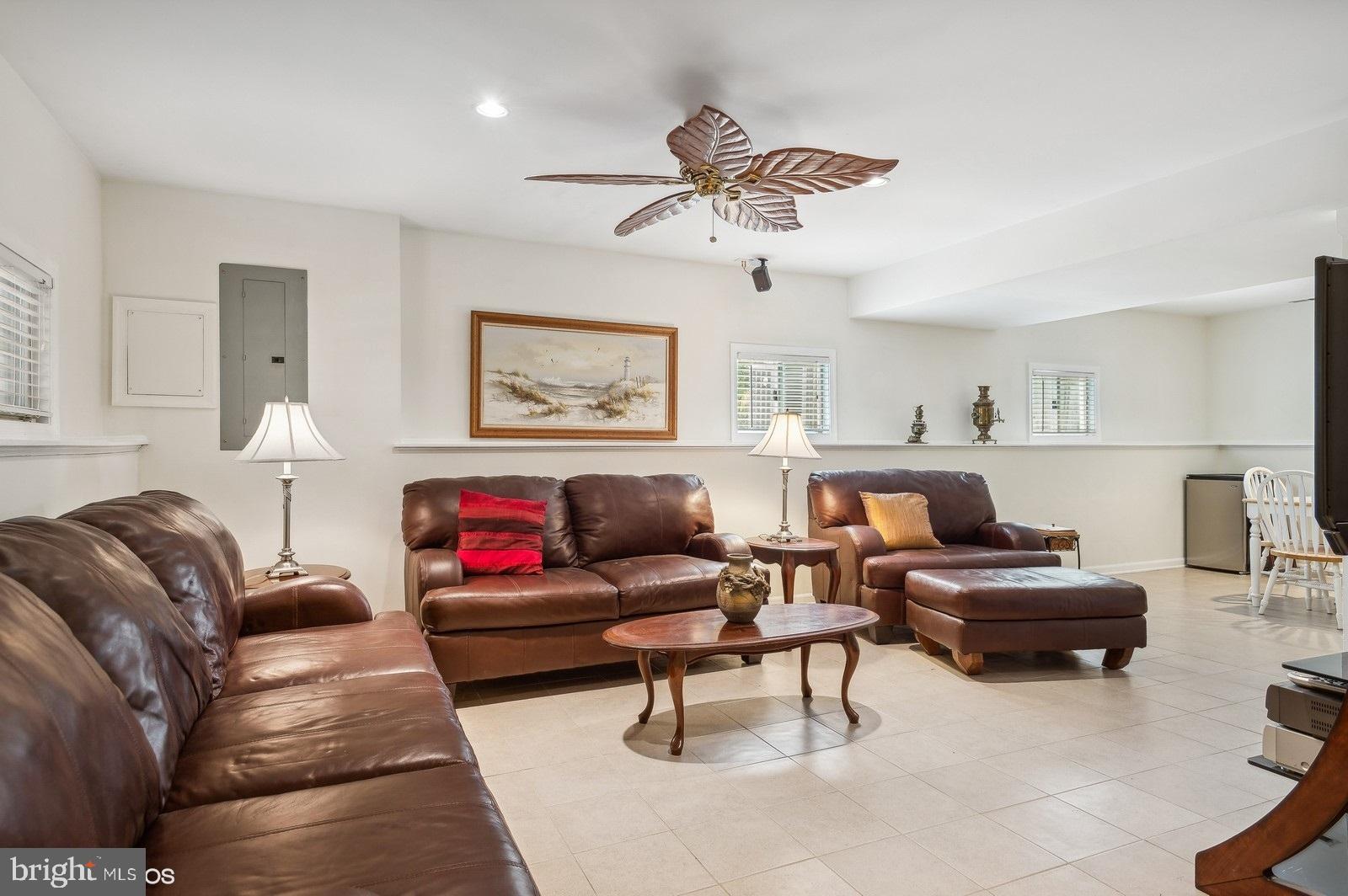 14 Tree Farm Road Monmouth Junction, NJ 08852 - Photo 35 of 46