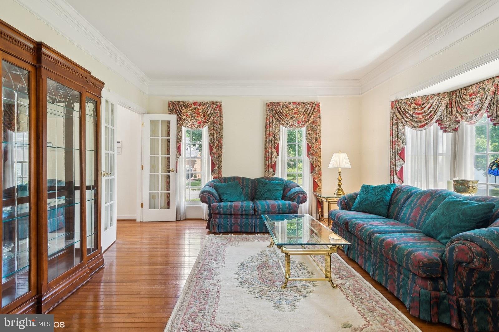 14 Tree Farm Road Monmouth Junction, NJ 08852 - Photo 10 of 46