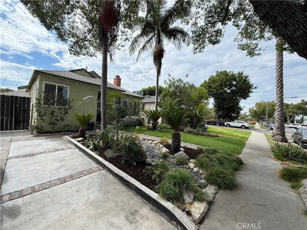 $665,000 | 10411 Pinehurst Avenue, South Gate, CA 90280