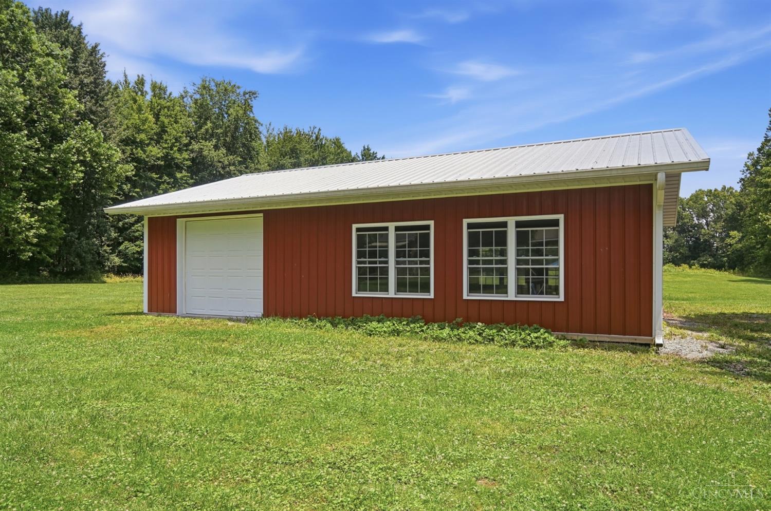 3576 Bootjack Corner Road Williamsburg, OH 45176 - Photo 7 of 85 Gallery Image 7