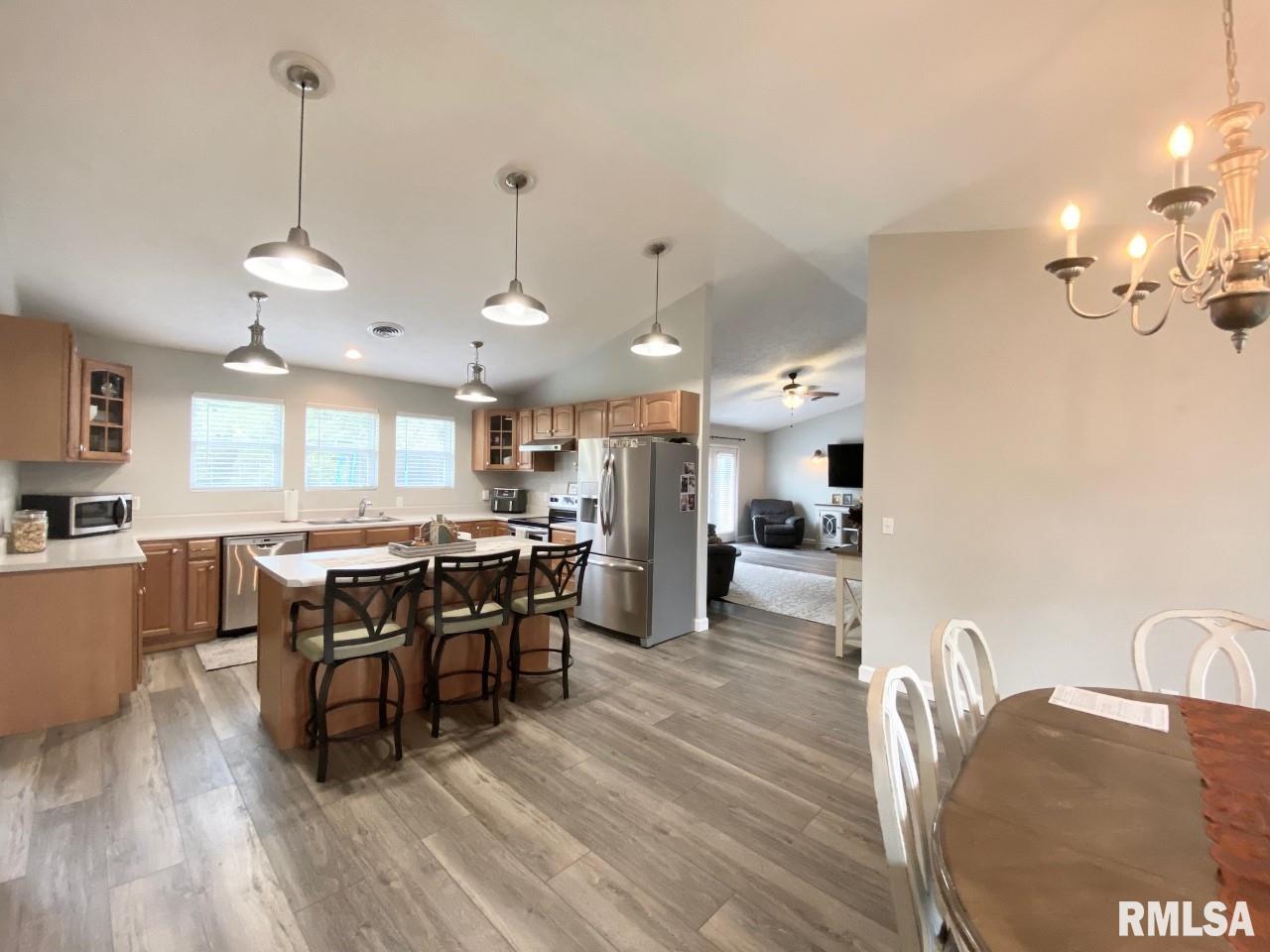 411 Hoffman Road Murphysboro, IL 62966 - Photo 10 of 26 Gallery Image 10