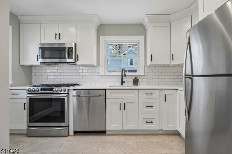 14 Edgewood Road Chatham, NJ 07928 - Photo 7 of 26