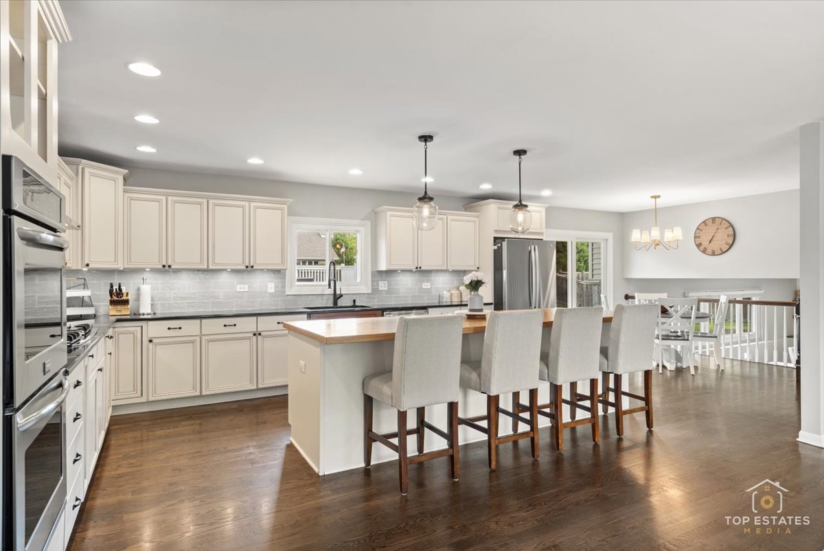 473 Lexington Road New Lenox, IL 60451 - Photo 8 of 30 Gallery Image 8