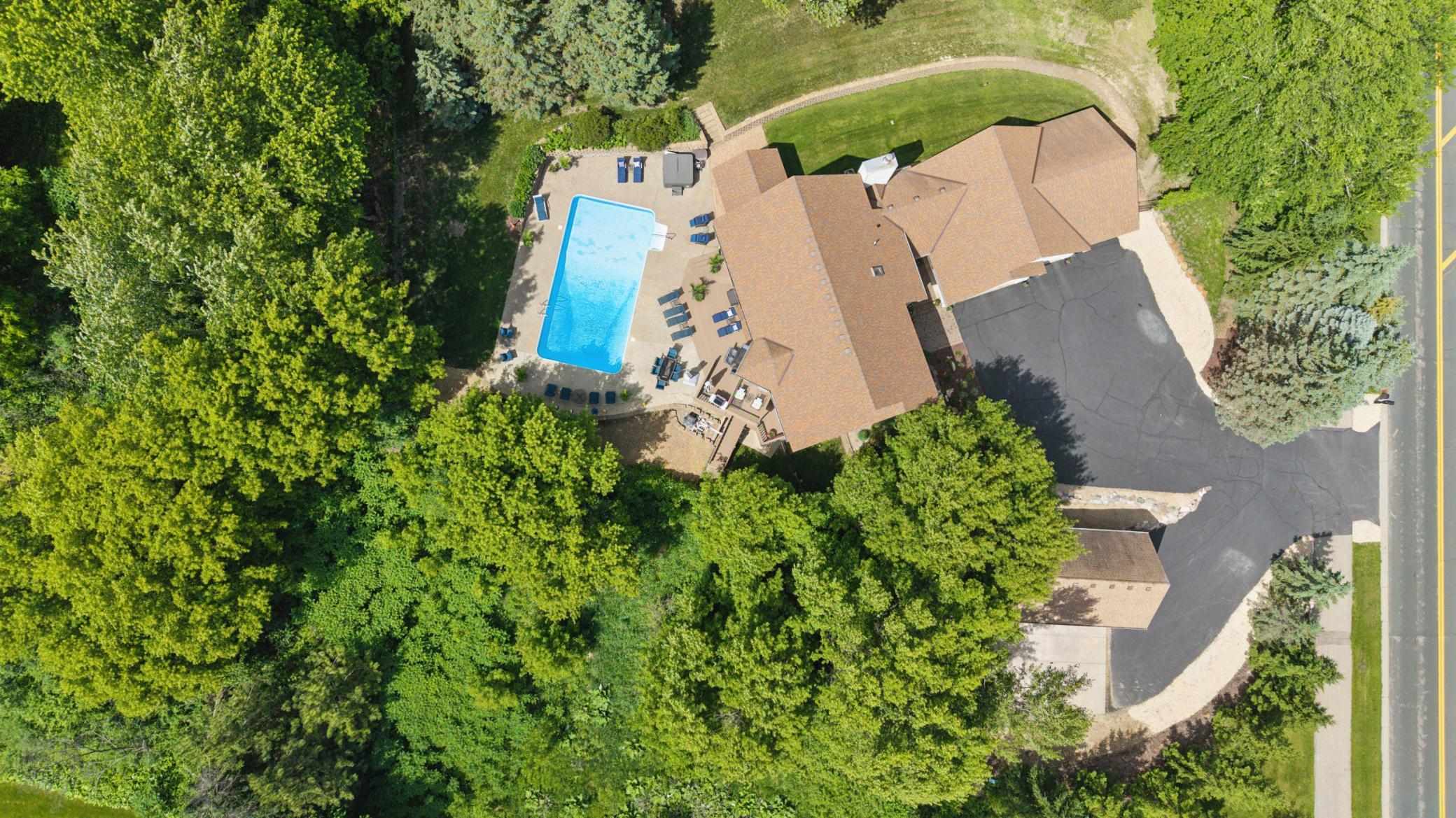 8850 Audubon Road Chanhassen, MN 55317 - Photo 29 of 36