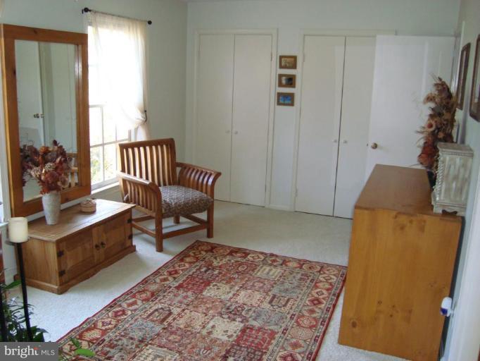 9000 Jones Mill Road Chevy Chase, MD 20815 - Photo 5 of 24 Sitting Room
