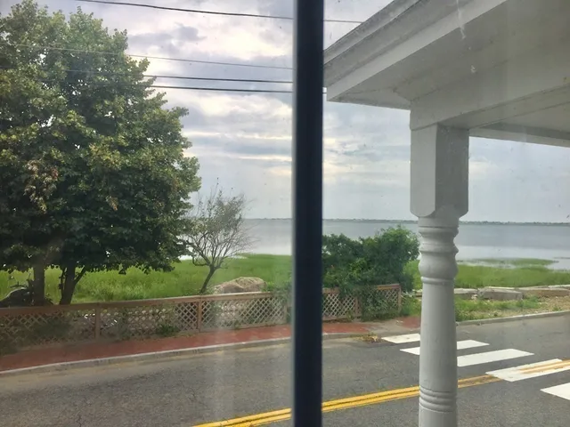 $2,950 | 252 Water Street, Newburyport, MA 01950