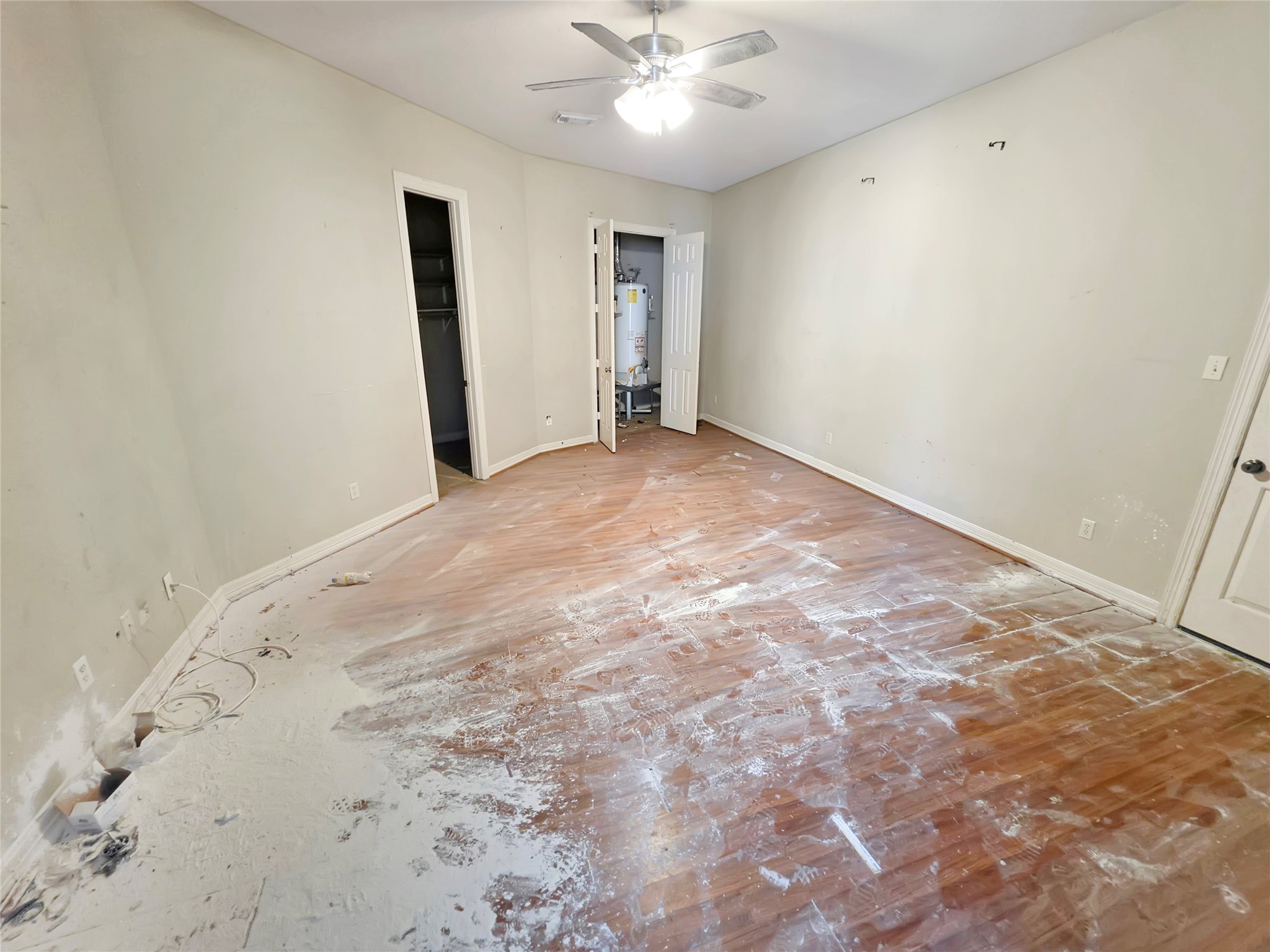 7402 Regency Park Spring, TX 77379 - Photo 16 of 40 Gallery Image 16