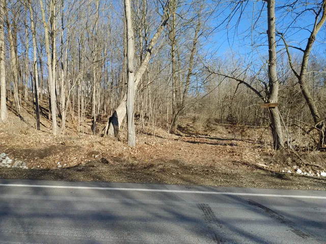 $325,000 | 2020 East Lake Shore Drive, Twin Lakes, WI 53181