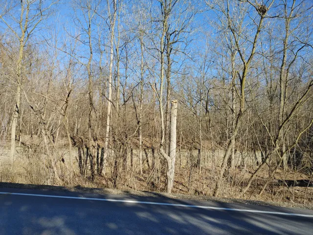 $325,000 | 2020 East Lake Shore Drive, Twin Lakes, WI 53181