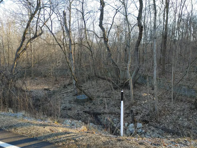 $325,000 | 2020 East Lake Shore Drive, Twin Lakes, WI 53181