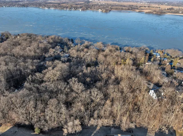 $325,000 | 2020 East Lake Shore Drive, Twin Lakes, WI 53181