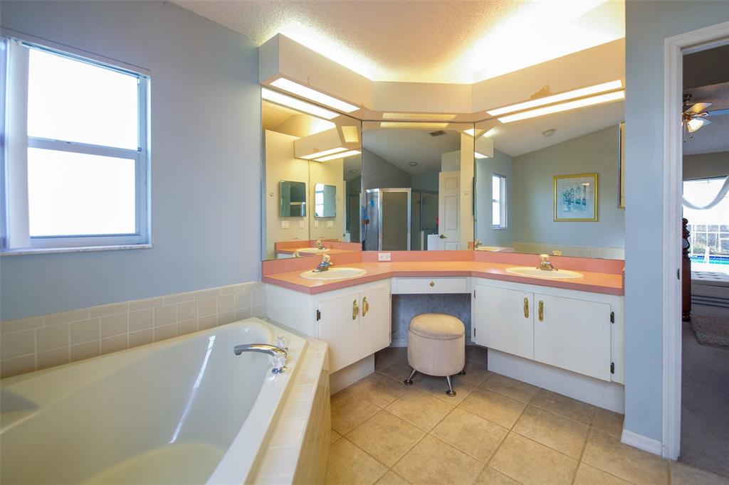 7404 Cool Breeze Court Spring Hill, FL 34607 - Photo 14 of 28