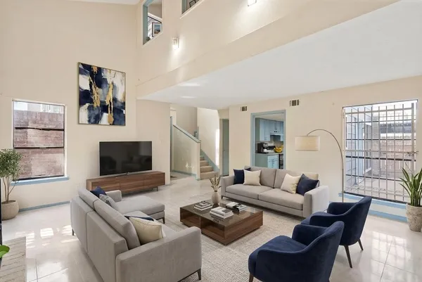 $1,250 | 8583 Wilcrest Drive, Houston, TX 77099
