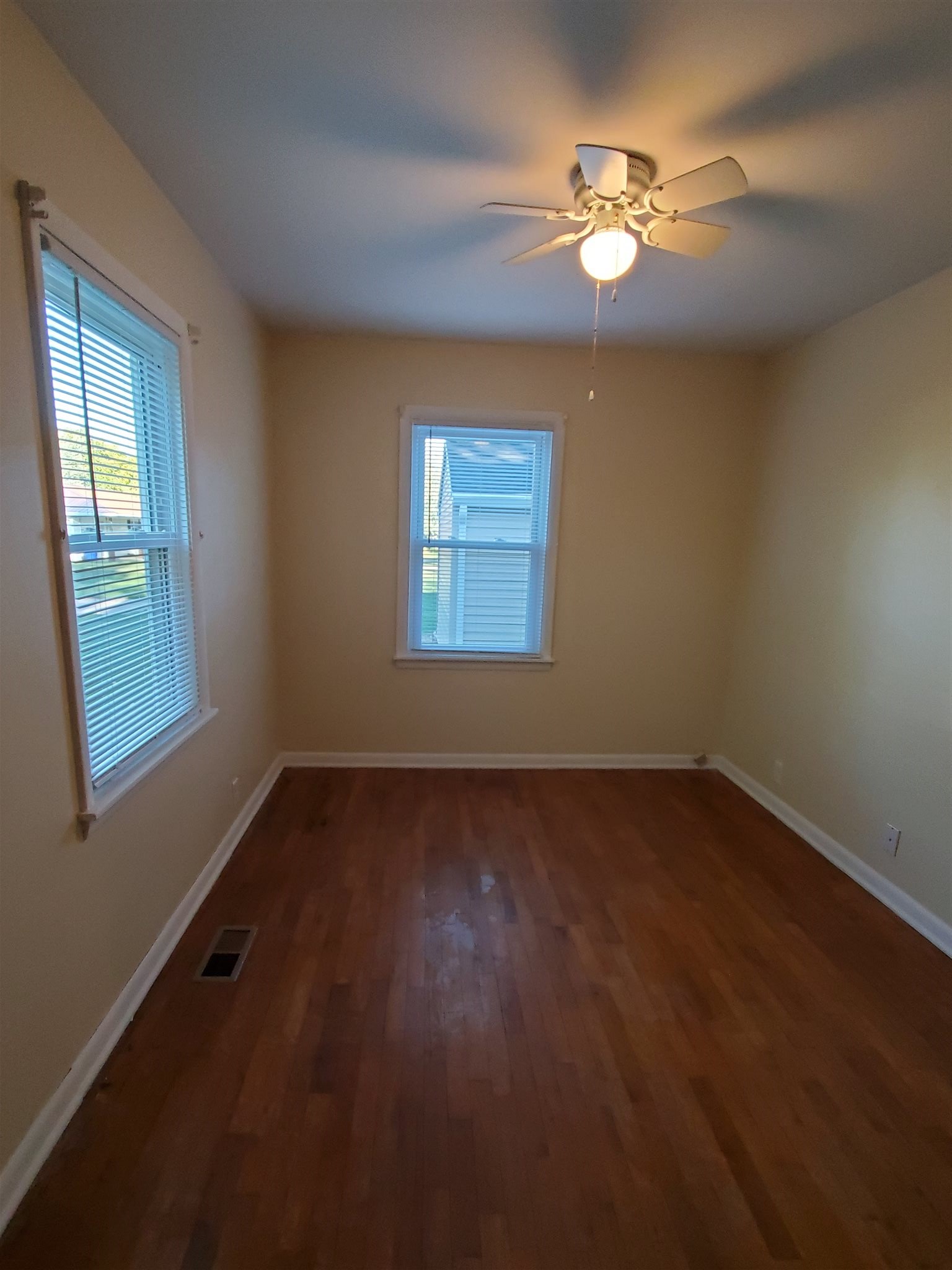 2428 Beineke Road Fort Wayne, IN 46808 - Photo 13 of 28