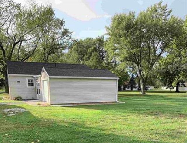 2428 Beineke Road Fort Wayne, IN 46808 - Photo 8 of 28