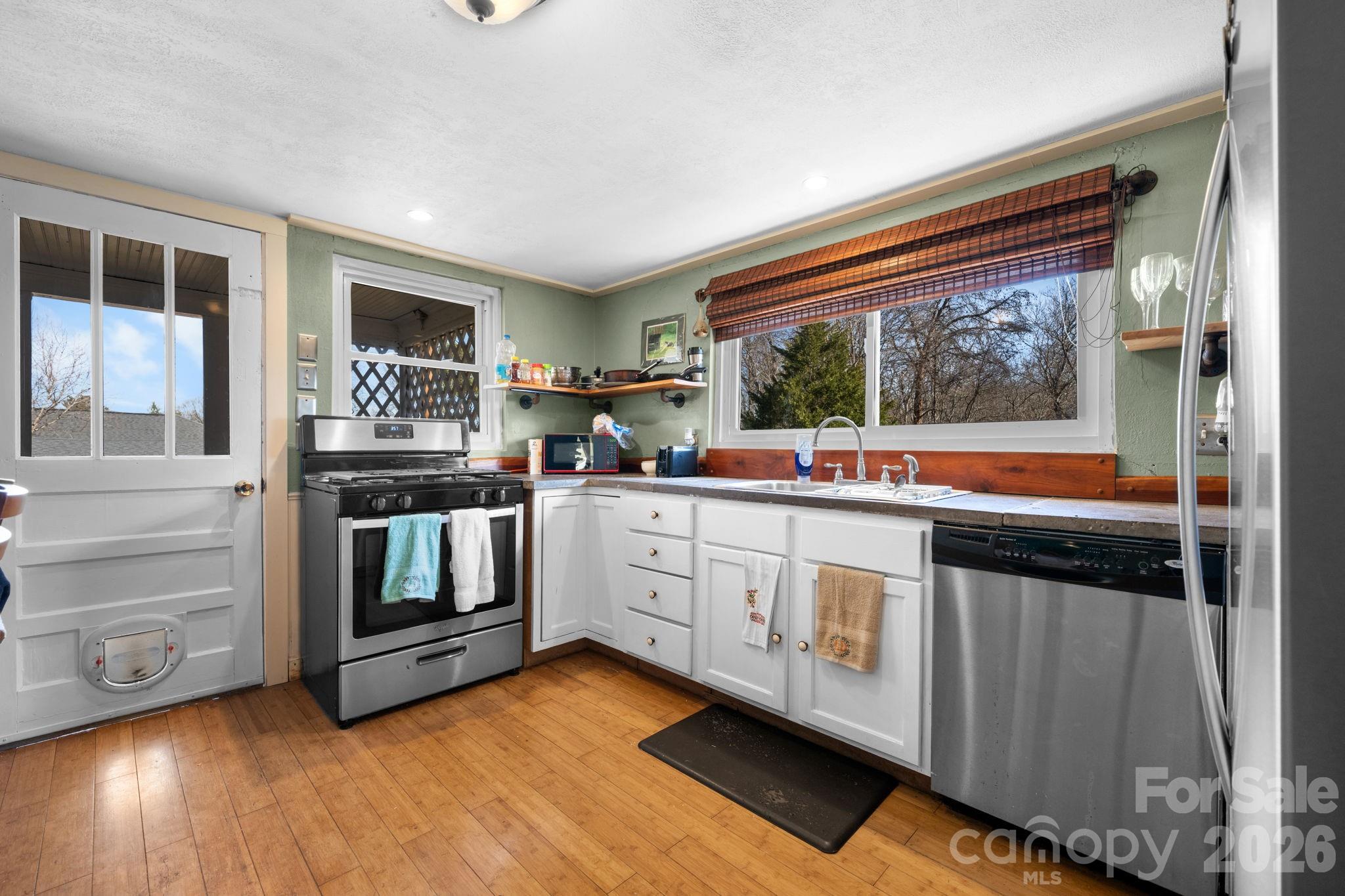 3358 Falling Creek Road Hickory, NC 28601 - Photo 6 of 34